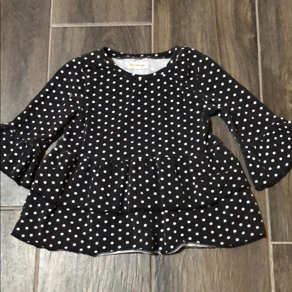 Long sleeve top 3T- jersey black Polka dot